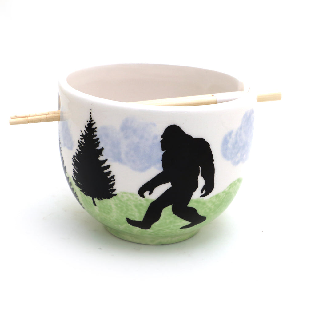 Bigfoot noodle bowl, Sasquatch, chopsticks included, ramen bowl