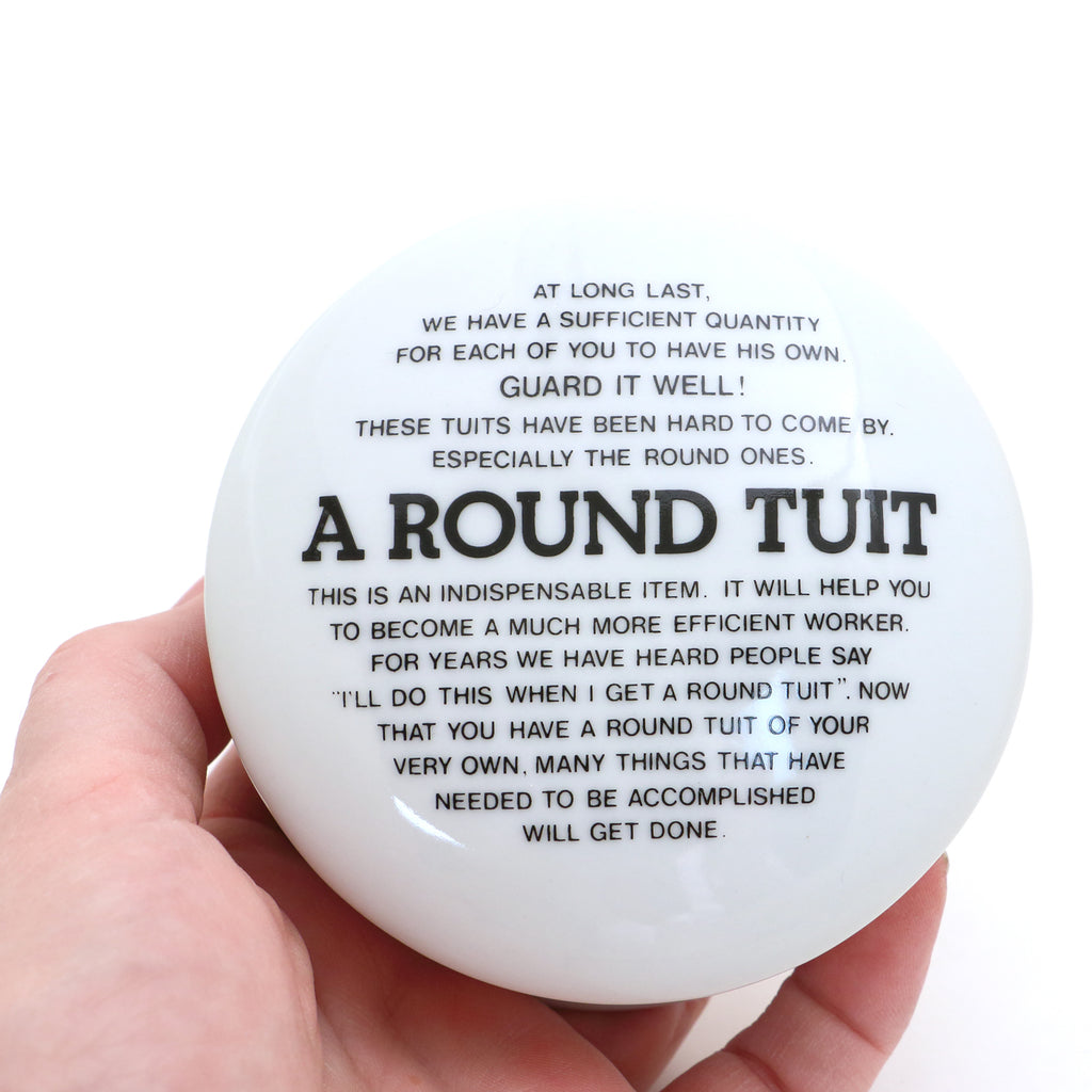 A Round Tuit ceramic box, novelty gag gift