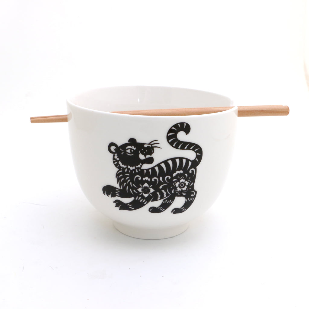 Tiger noodle bowl, chopsticks, pho, ramen bowl Chinese Zodiac