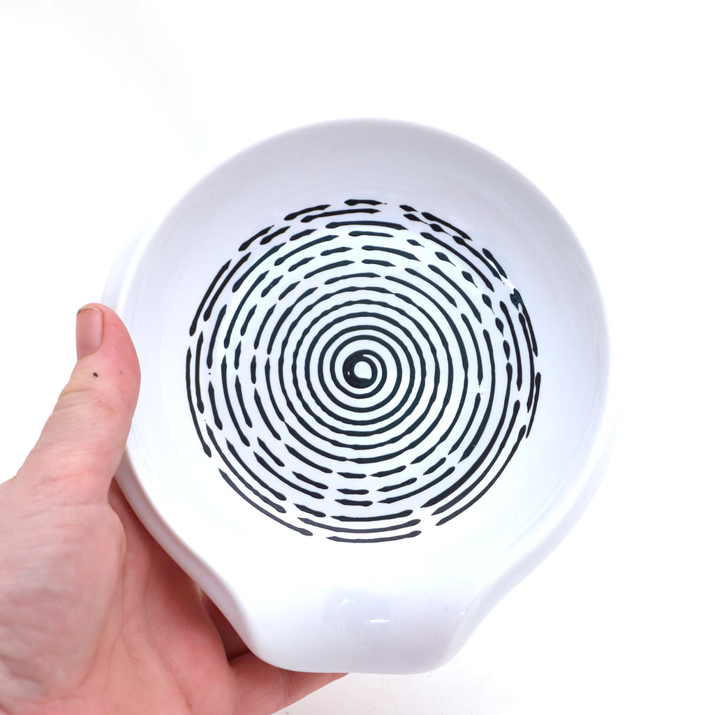 OOPS SALE black and white circle spoon rest