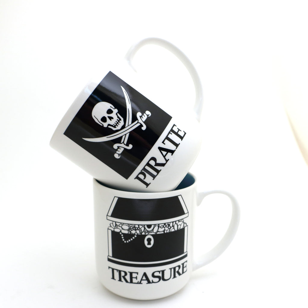 Pirate and Treasure 16 oz.  Beach Wedding gift, Mr. and Mrs. mugs