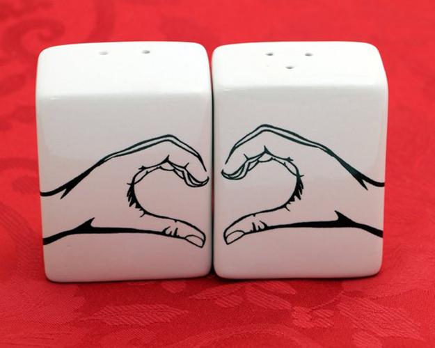 Hand Heart Salt and Pepper Set