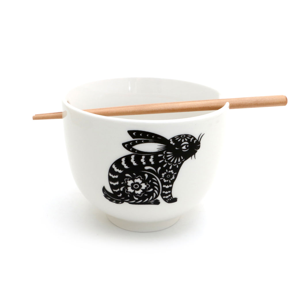 Rabbit noodle bowl, chopsticks, pho, ramen bowl Chinese Zodiac
