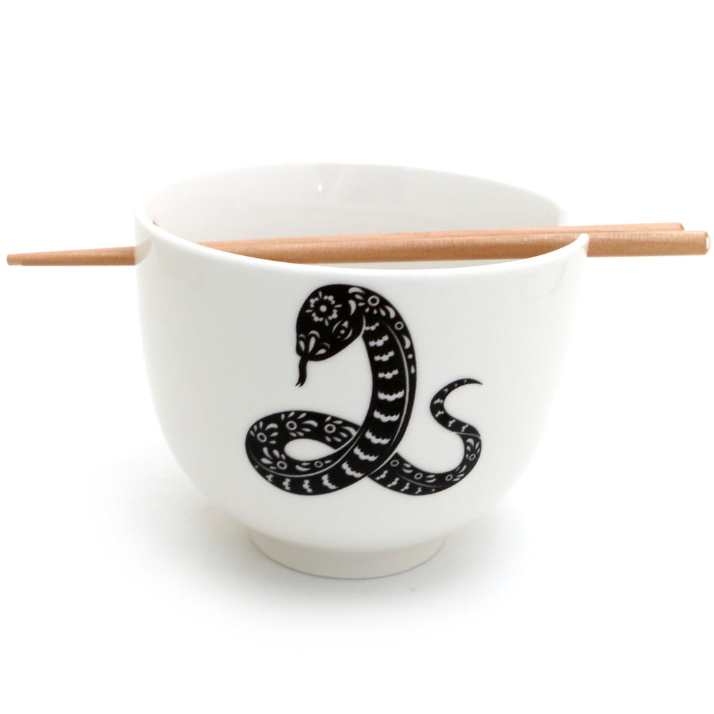 Snake noodle bowl, chopsticks, pho, ramen bowl Chinese Zodiac